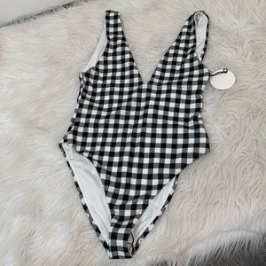 Tularosa One Piece in Black Gingham swimsuit med